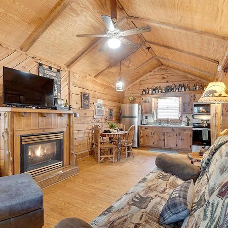 Secluded Family Retreat In Dahlonega With Hot Tub!别墅 外观 照片