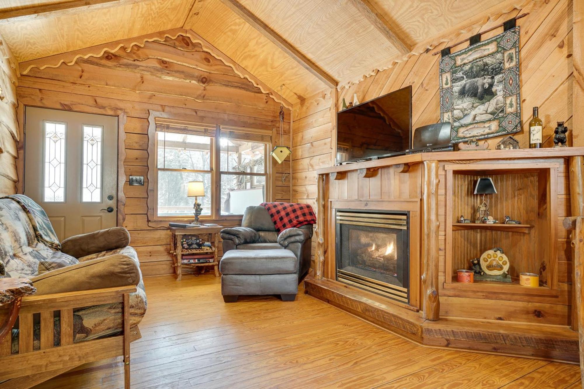 Secluded Family Retreat In Dahlonega With Hot Tub!别墅 外观 照片