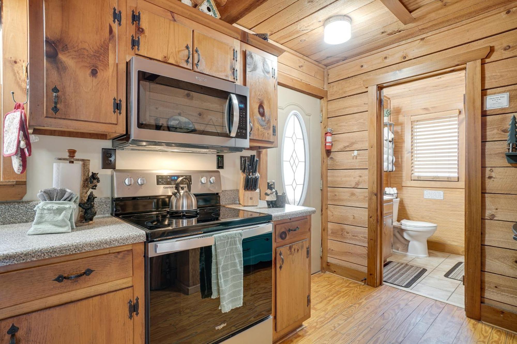 Secluded Family Retreat In Dahlonega With Hot Tub!别墅 外观 照片