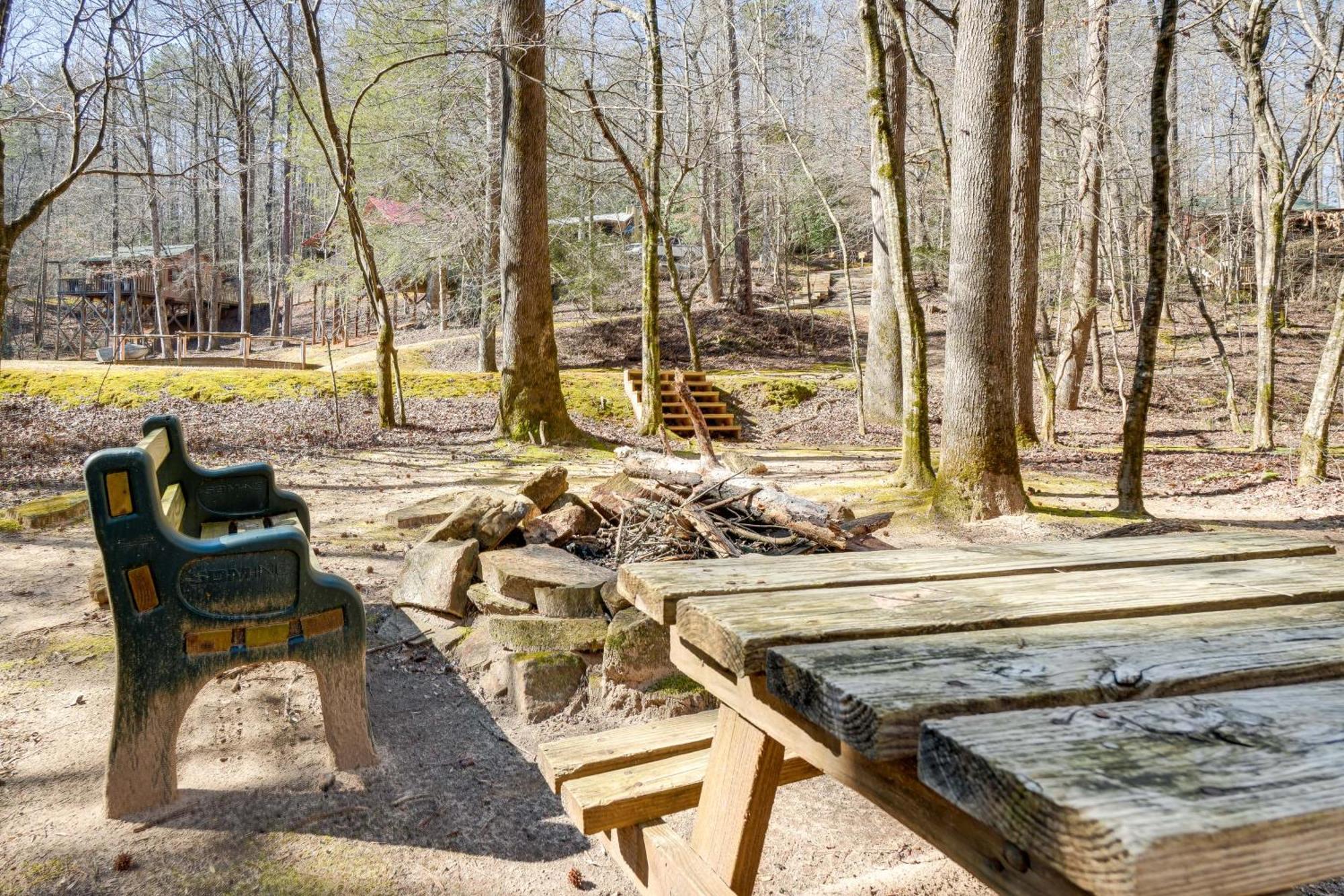 Secluded Family Retreat In Dahlonega With Hot Tub!别墅 外观 照片